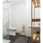 Espacio Tipo Estudio Completo, Totalmente Privado E Independiente *