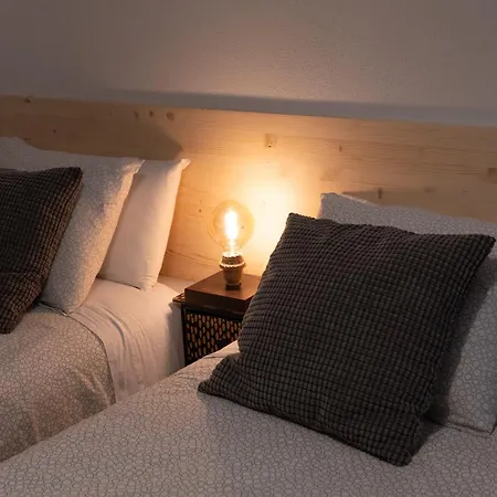 Espacio Tipo Estudio Completo, Totalmente Privado E Independiente Chalet *